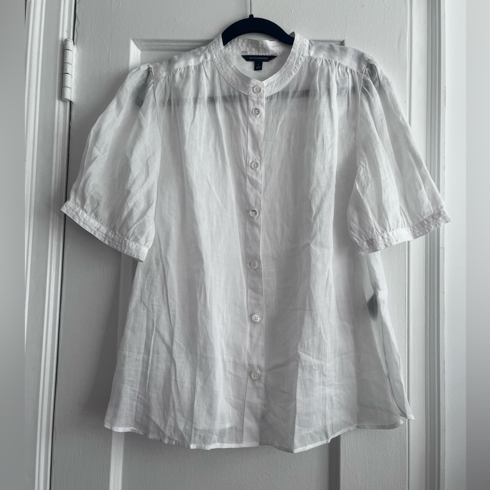 Banana Republic White Puff Sleeve Blouse